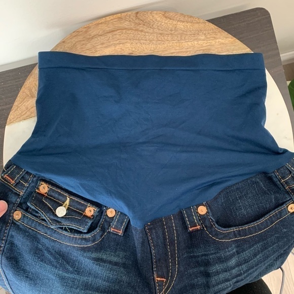 True RELIGION TWISTED SEAM MATERNITY JEANS A Pea in the Pod Collection size 31 - Picture 13 of 13
